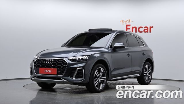 Audi Q5 (FY) 40 TDI Quattro Premium 2023 — фото 1