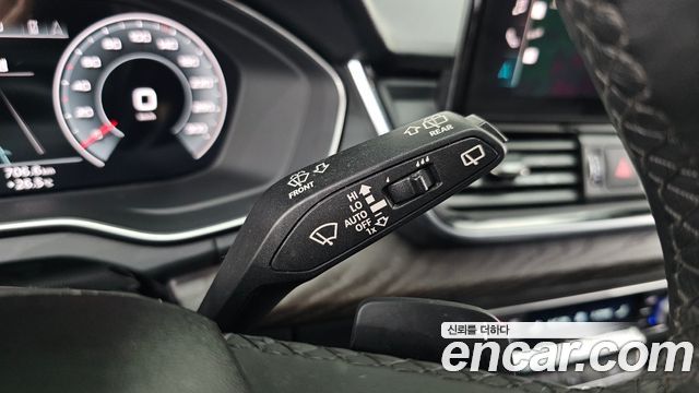 Audi Q5 (FY) 40 TDI Quattro Premium 2023 — фото 16