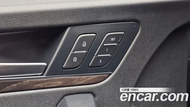 Audi Q5 (FY) 40 TDI Quattro Premium 2023 — фото 29