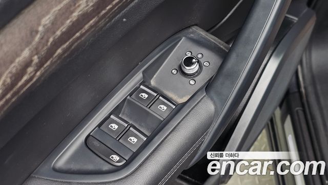 Audi Q5 (FY) 40 TDI Quattro Premium 2023 — фото 30