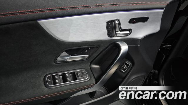 Mercedes-Benz CLA-Class (C118) CLA250 4MATIC 2021 — фото 17