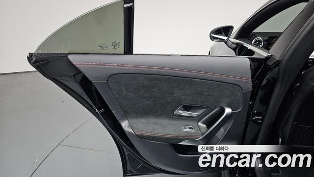 Mercedes-Benz CLA-Class (C118) CLA250 4MATIC 2021 — фото 25