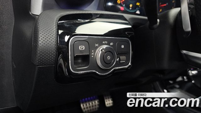 Mercedes-Benz CLA-Class (C118) CLA250 4MATIC 2021 — фото 28