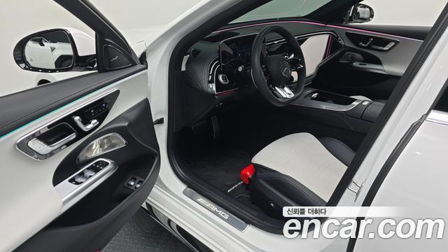 Mercedes-Benz E-Class (W214) AMG E53e 4MATIC+ 2026 — фото 10