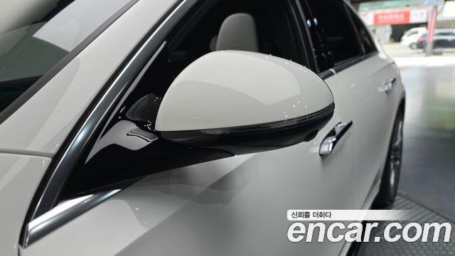 Mercedes-Benz E-Class (W214) AMG E53e 4MATIC+ 2026 — фото 31