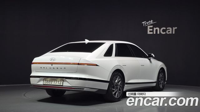 Hyundai Grandeur (GN7) 3.5 LPG 2WD (Taxi) Deluxe 2023 — фото 2
