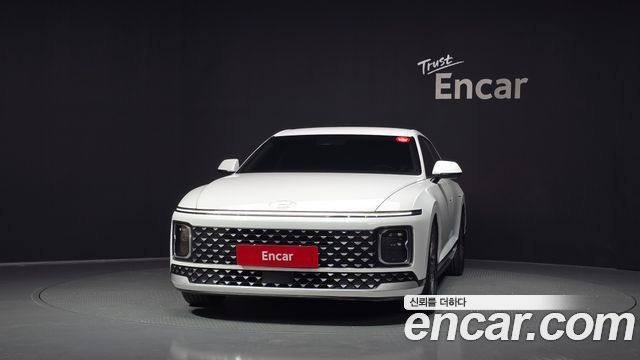 Hyundai Grandeur (GN7) 3.5 LPG 2WD (Taxi) Deluxe 2023 — фото 3