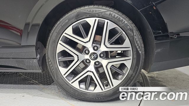Hyundai Grandeur (GN7) 2,5 Gasoline 2WD Exclusive 2023 — фото 21