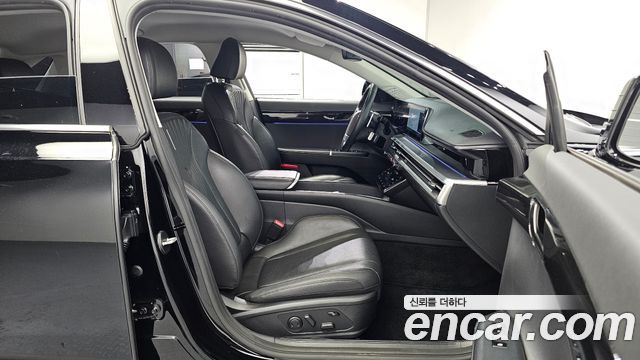 Hyundai Grandeur (GN7) 2,5 Gasoline 2WD Exclusive 2023 — фото 26