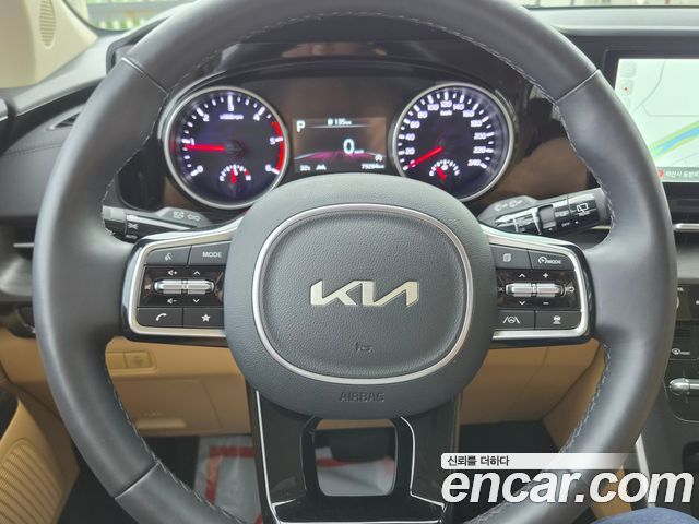 Kia Carnival (IV) Diesel 9-Seater Prestige 2023 — фото 8