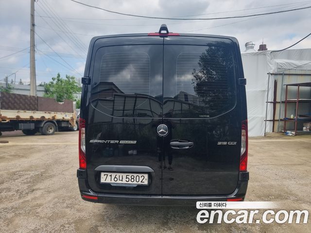 Mercedes-Benz Sprinter 3.0 Diesel W907 2022 — фото 2