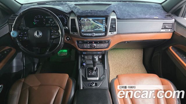 KG Mobility (SsangYong) Rexton Sports Khan Diesel 2.2 4WD Professional S (5-Link) 2019 — фото 7