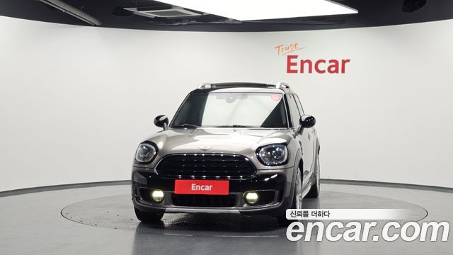 MINI Cooper Countryman HIGH 2nd 2019 — фото 3
