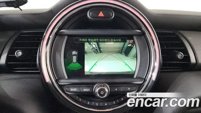 MINI Cooper Standard Third Generation 2020 — фото 14