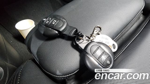 MINI Cooper Standard Third Generation 2020 — фото 15
