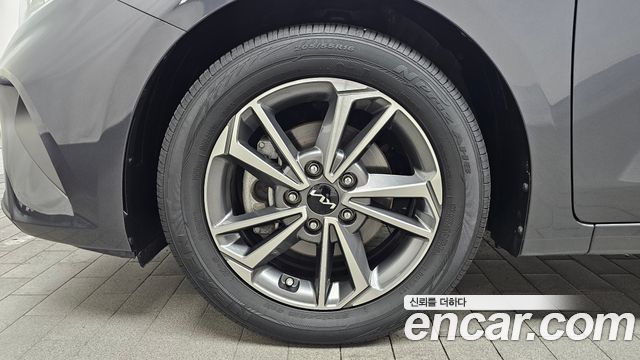 Kia K3 (II) 1.6 Prestige 2022 — фото 5