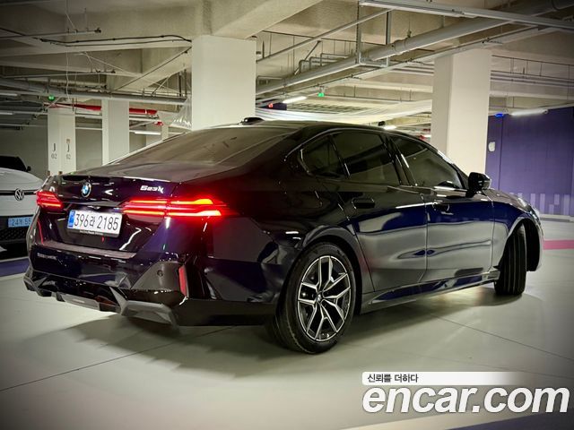 BMW 5 Series (G60) 523d xDrive M Sport 2026 — фото 4