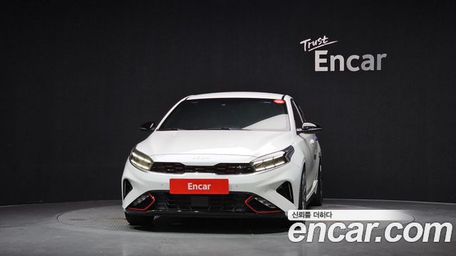 Kia K3 (II) 1.6 Turbo GT 5Door Signature 2022 — фото 3