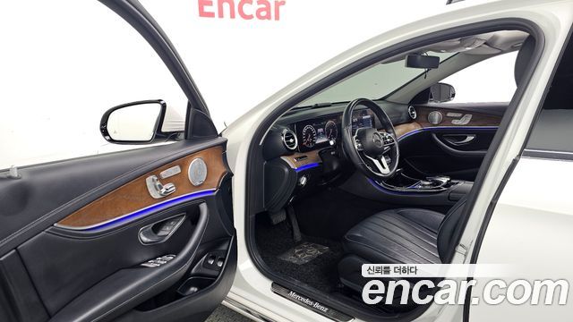 Mercedes-Benz E-Class (W213) E300e Exclusive 2019 — фото 10