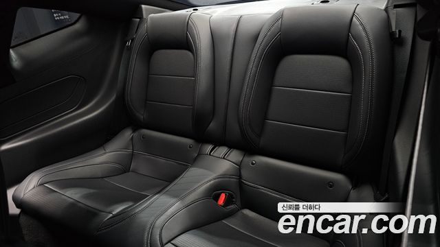 Ford Mustang (VII) 2.3 EcoBoost Premium Coupe 2024 — фото 11