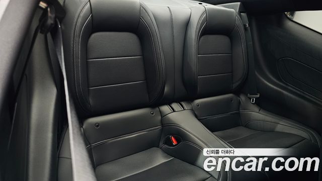 Ford Mustang (VII) 2.3 EcoBoost Premium Coupe 2024 — фото 12