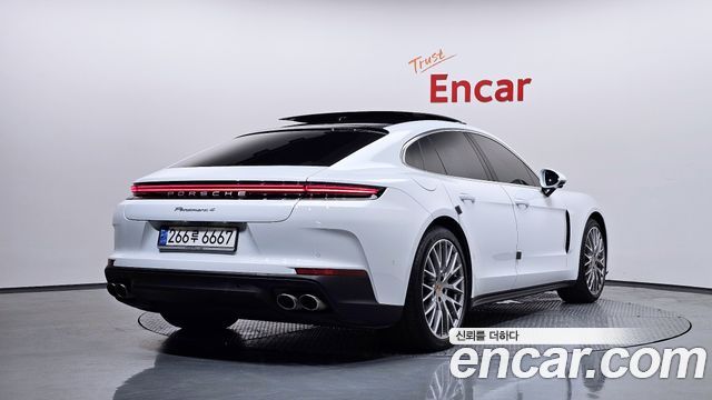 Porsche Panamera (976) 2.9 AWD 2024 — фото 2