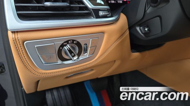 BMW 7 Series (G11) 730d xDrive Design Pure Excellence 2020 — фото 20