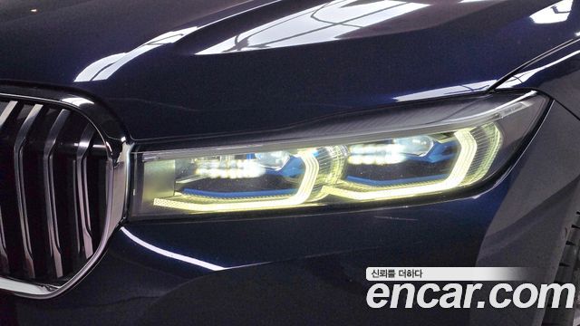 BMW 7 Series (G11) 730d xDrive Design Pure Excellence 2020 — фото 22