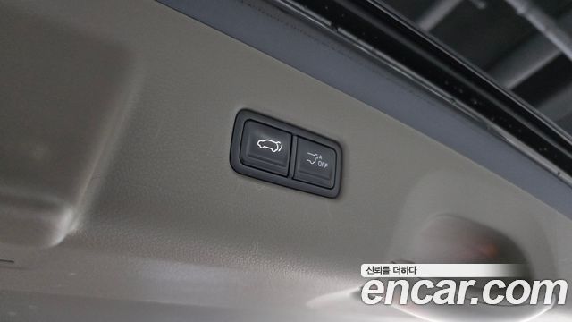 Kia Carnival (IV) Gasoline 9-Seater Hi Limousine Signature 2024 — фото 16
