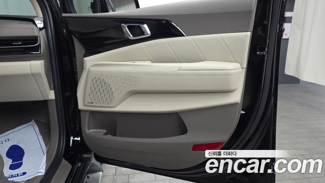 Kia Carnival (IV) Gasoline 9-Seater Hi Limousine Signature 2024 — фото 24