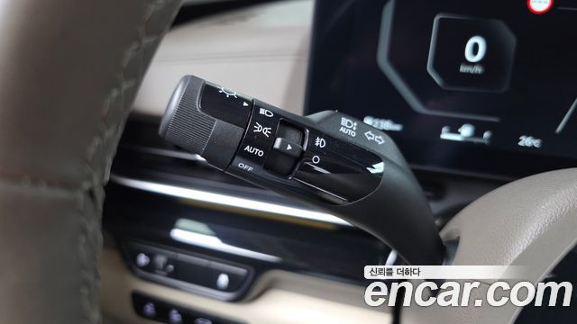 Kia Carnival (IV) Gasoline 9-Seater Hi Limousine Signature 2024 — фото 28