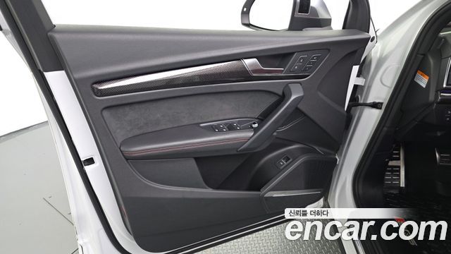 Audi SQ5 (FY) 3.0 TFSI Quattro 2022 — фото 24