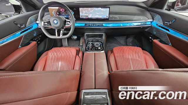 BMW 7 Series (G70) 750e xDrive M Sport 2025 — фото 7