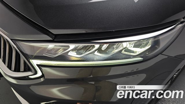 Kia K7 Premier Hybrid Prestige 2021 — фото 22