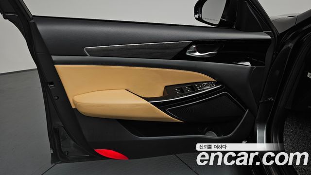 Kia K7 Premier Hybrid Prestige 2021 — фото 24