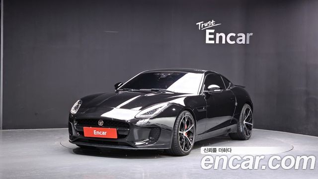 Jaguar F-TYPE P300 Coupe X152