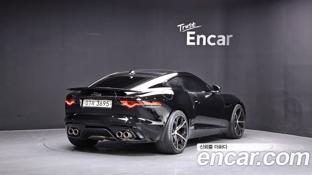 Jaguar F-TYPE P300 Coupe X152 2019 — фото 2