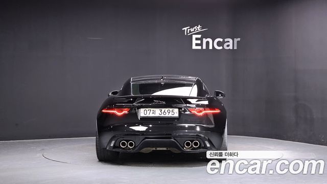 Jaguar F-TYPE P300 Coupe X152 2019 — фото 4