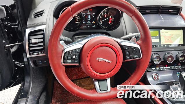 Jaguar F-TYPE P300 Coupe X152 2019 — фото 11