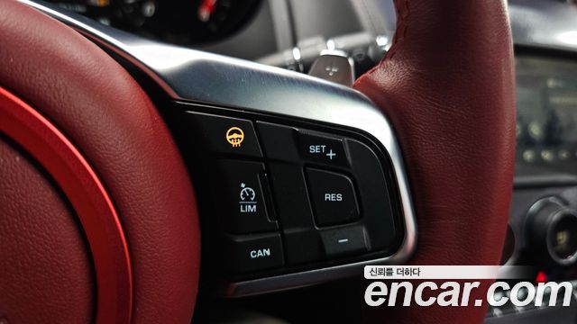 Jaguar F-TYPE P300 Coupe X152 2019 — фото 13