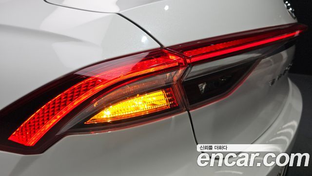 Hyundai Grandeur (IG) 2.5 Premium 2023 — фото 23
