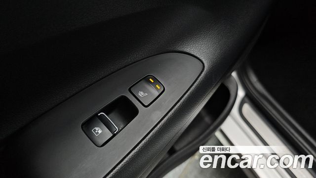 Hyundai Grandeur (IG) 2.5 Premium 2023 — фото 29