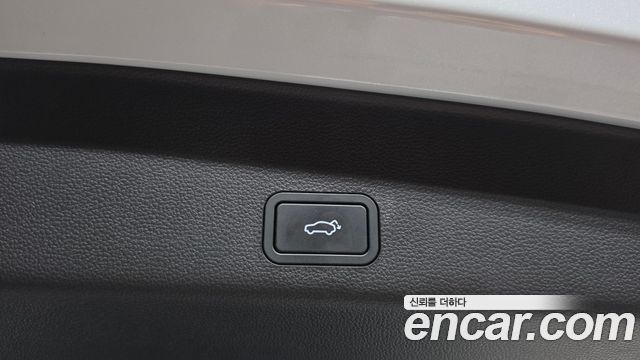 Renault Korea Grand Koleos 1.5 E-TECH Iconic 2WD 2025 — фото 17