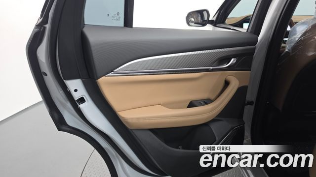 Renault Korea Grand Koleos 1.5 E-TECH Iconic 2WD 2025 — фото 25