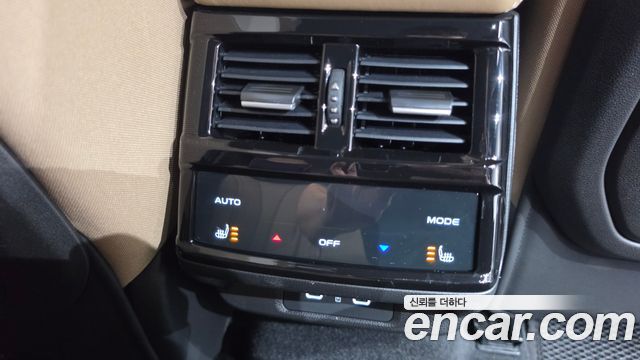 Renault Korea Grand Koleos 1.5 E-TECH Iconic 2WD 2025 — фото 33