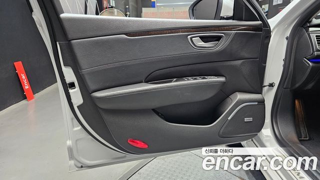 Renault Korea SM6 1.6 TCe RE 2016 — фото 24