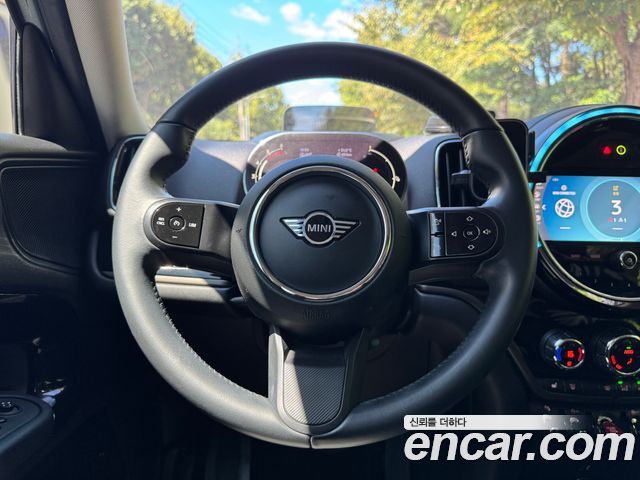 MINI Cooper D Countryman ALL4 Classic Plus Lite 2nd 2022 — фото 10