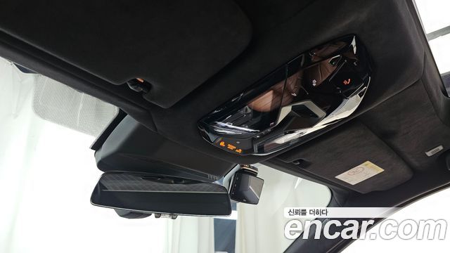 BMW i7 (G70) xDrive 60 M sport 2023 — фото 21