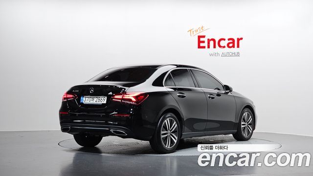 Mercedes-Benz A-Class (W177) A220 Sedan 2021 — фото 2