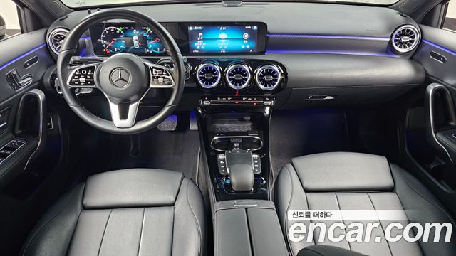 Mercedes-Benz A-Class (W177) A220 Sedan 2021 — фото 7